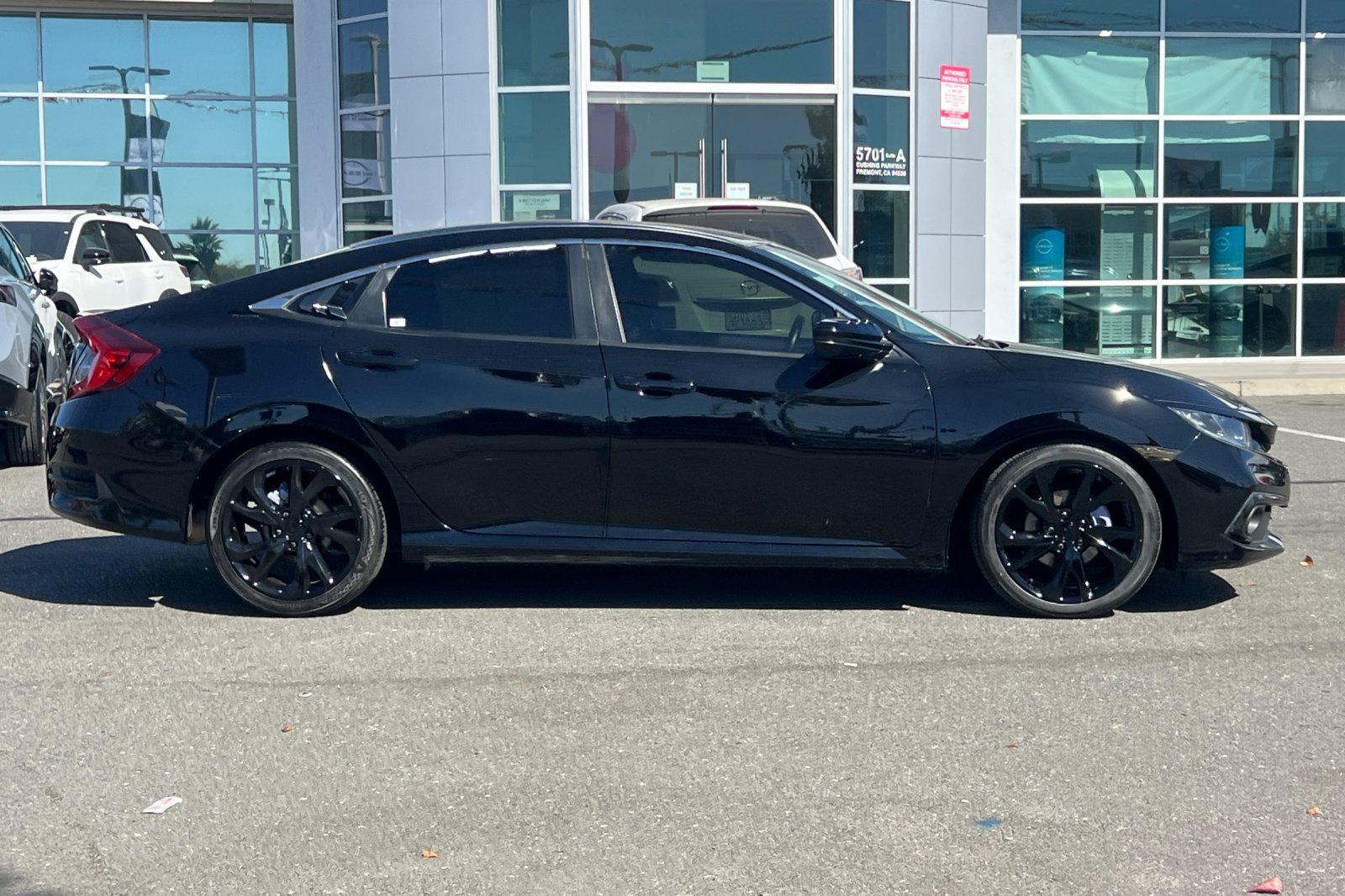 Used 2019 Honda Civic Sport image 3