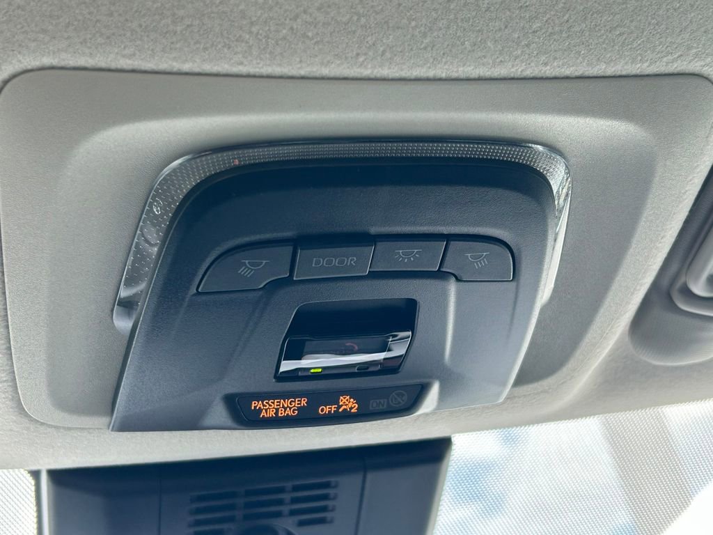 Used 2026 Toyota Corolla LE FWD image 18