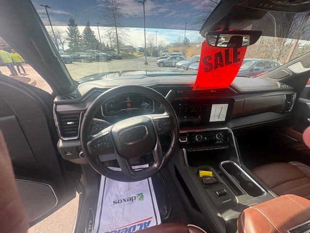 Used 2024 GMC Sierra 2500 Denali Ultimate image 12