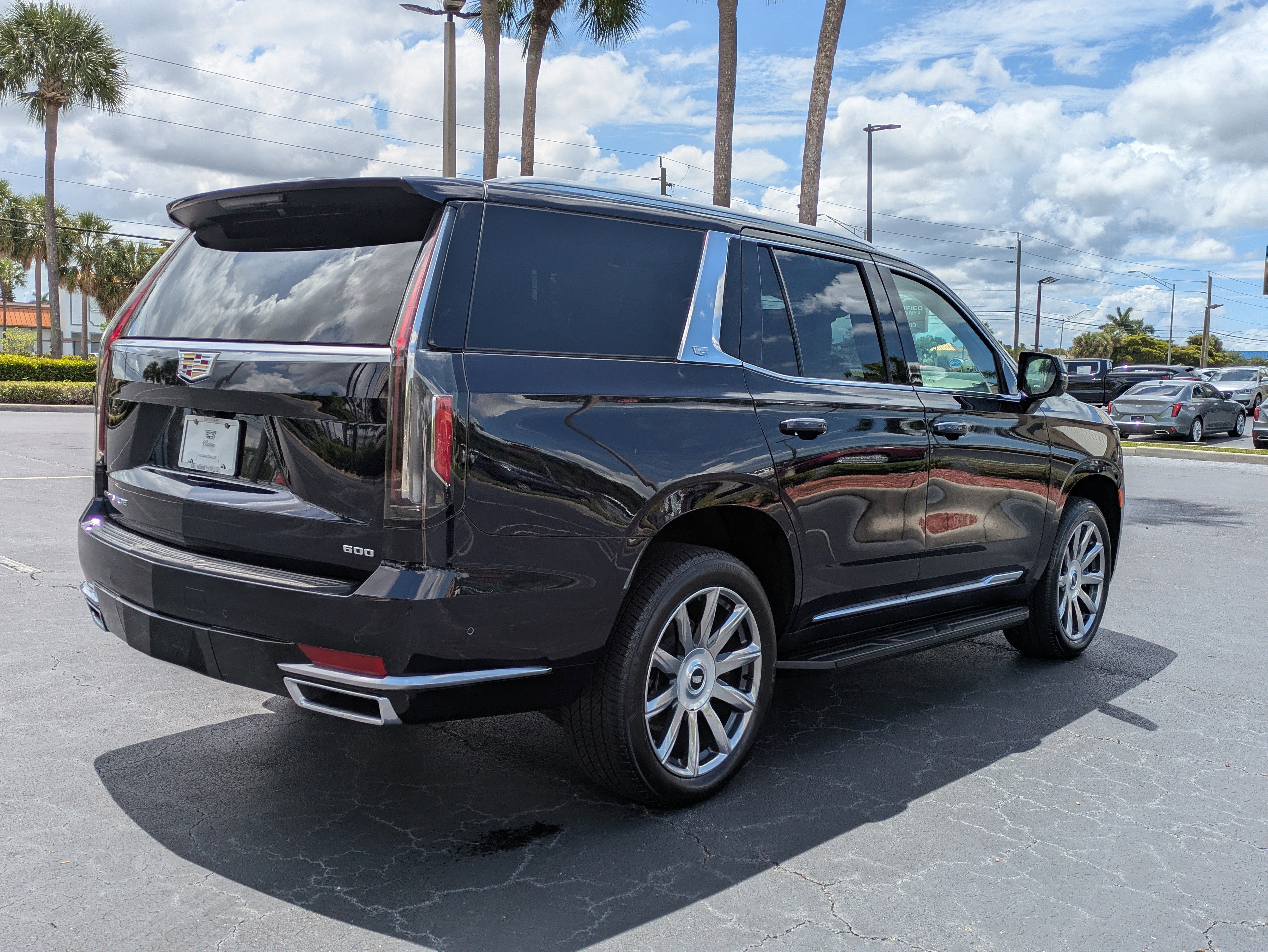 Used 2021 Cadillac Escalade Premium Luxury Platinum AWD/4WD image 6