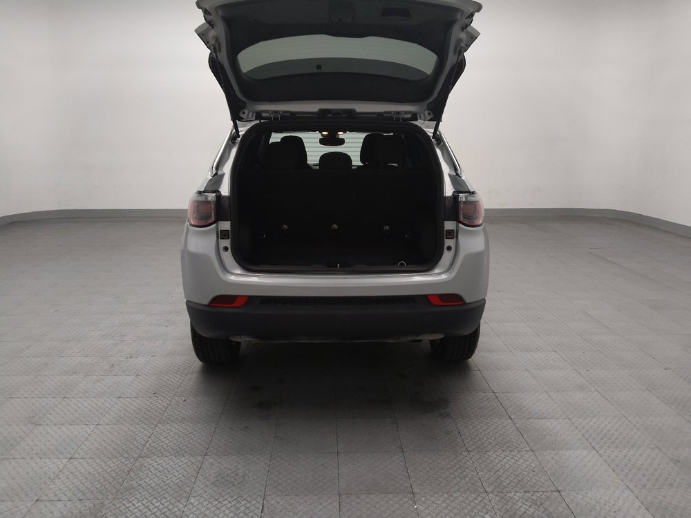 Used 2024 Jeep Compass Sport image 29