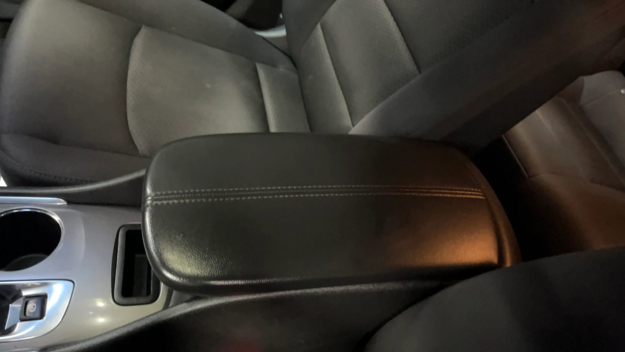 Used 2022 Chevrolet Malibu LT image 32