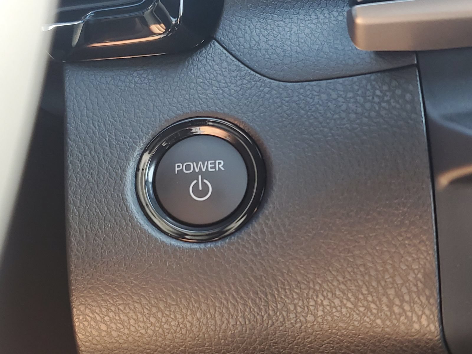 New 2026 Toyota Camry SE w/ Convenience Package FWD image 30
