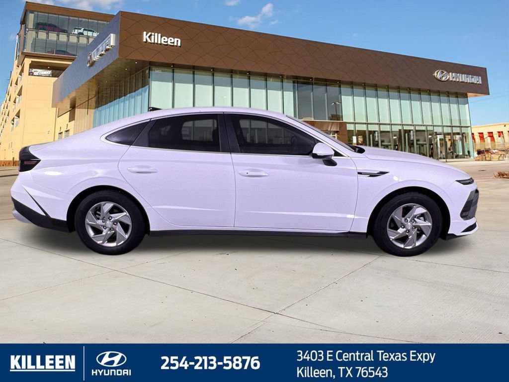 Used 2025 Hyundai Sonata SE image 10