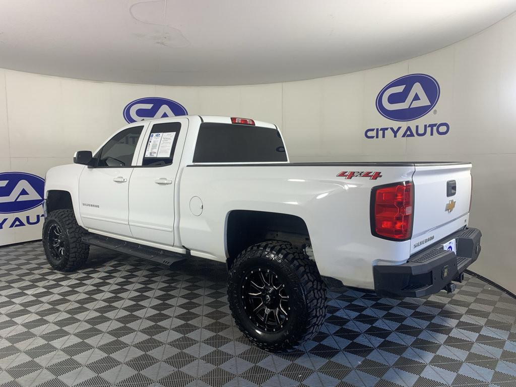 Used 2018 Chevrolet Silverado 1500 LT w/ All Star Edition AWD/4WD image 5