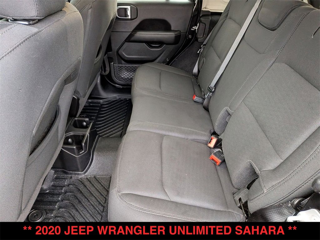 Used 2020 Jeep Wrangler Unlimited Sahara image 3