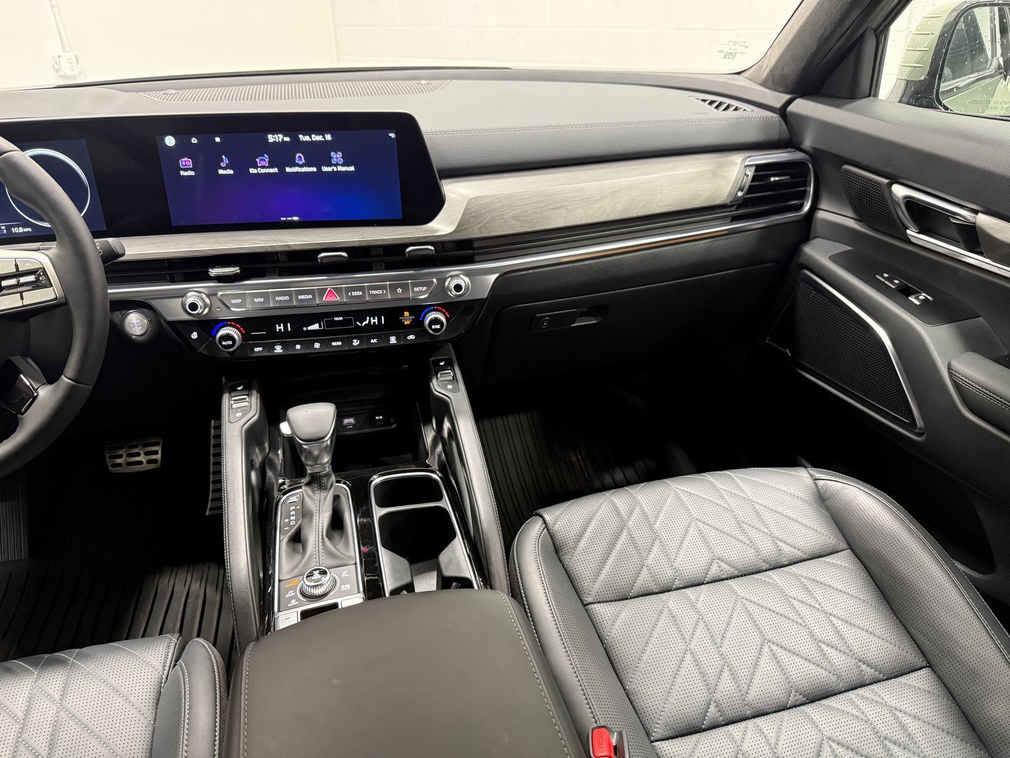 Used 2025 Kia Telluride SX Prestige X-Line image 42