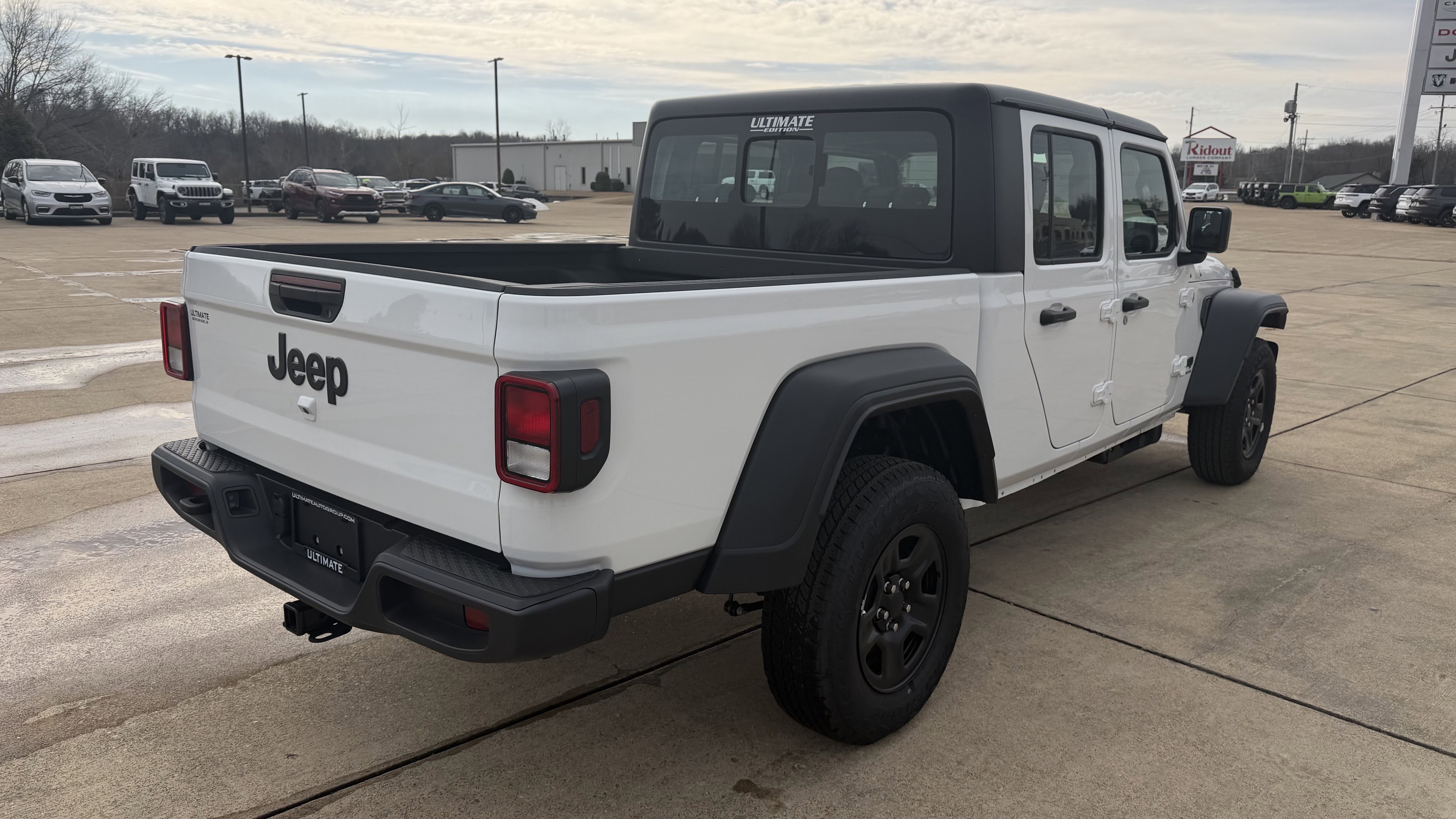 New 2026 Jeep Gladiator Sport image 10