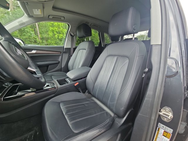 Used 2021 Audi Q5 Premium Plus w/ Premium Plus Package image 16