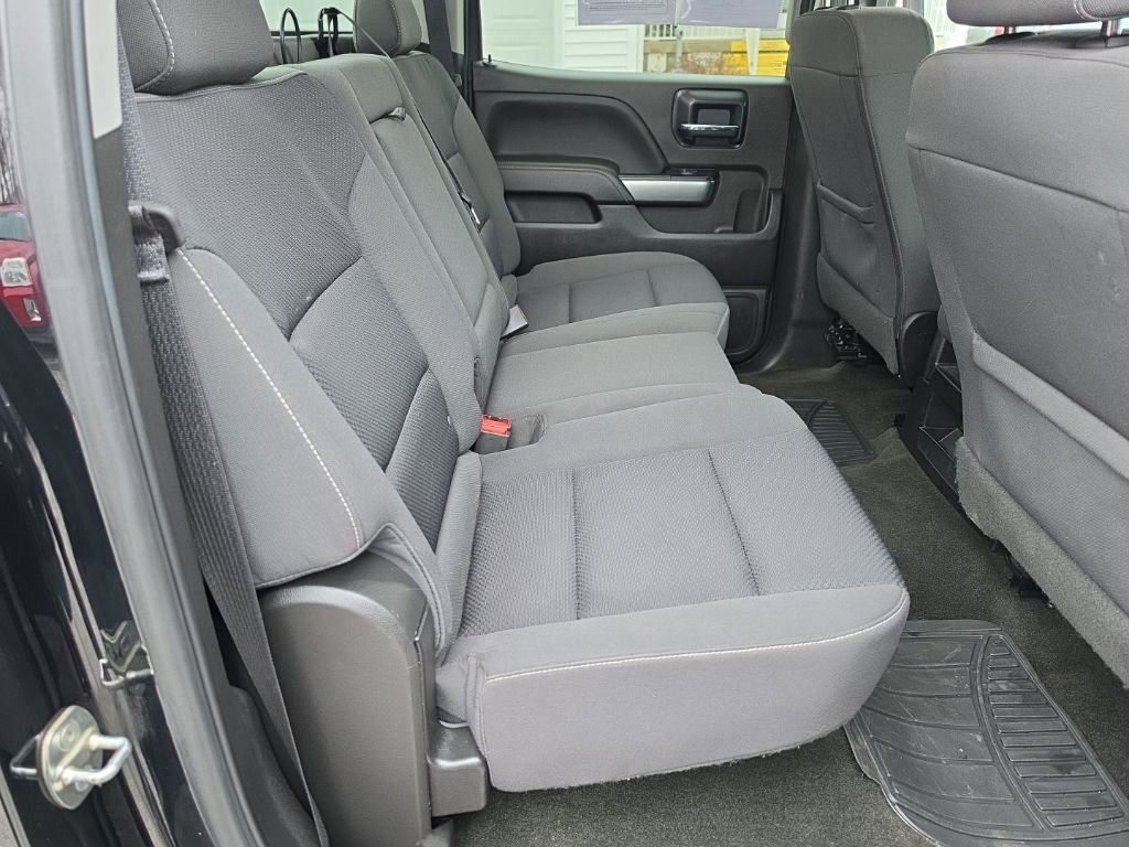 Used 2018 Chevrolet Silverado 1500 LT w/ Trailering Package AWD/4WD image 24
