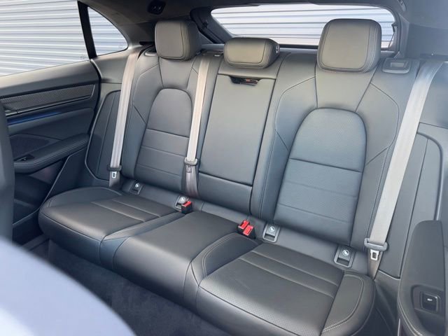 New 2025 Porsche Macan Turbo Electric image 25