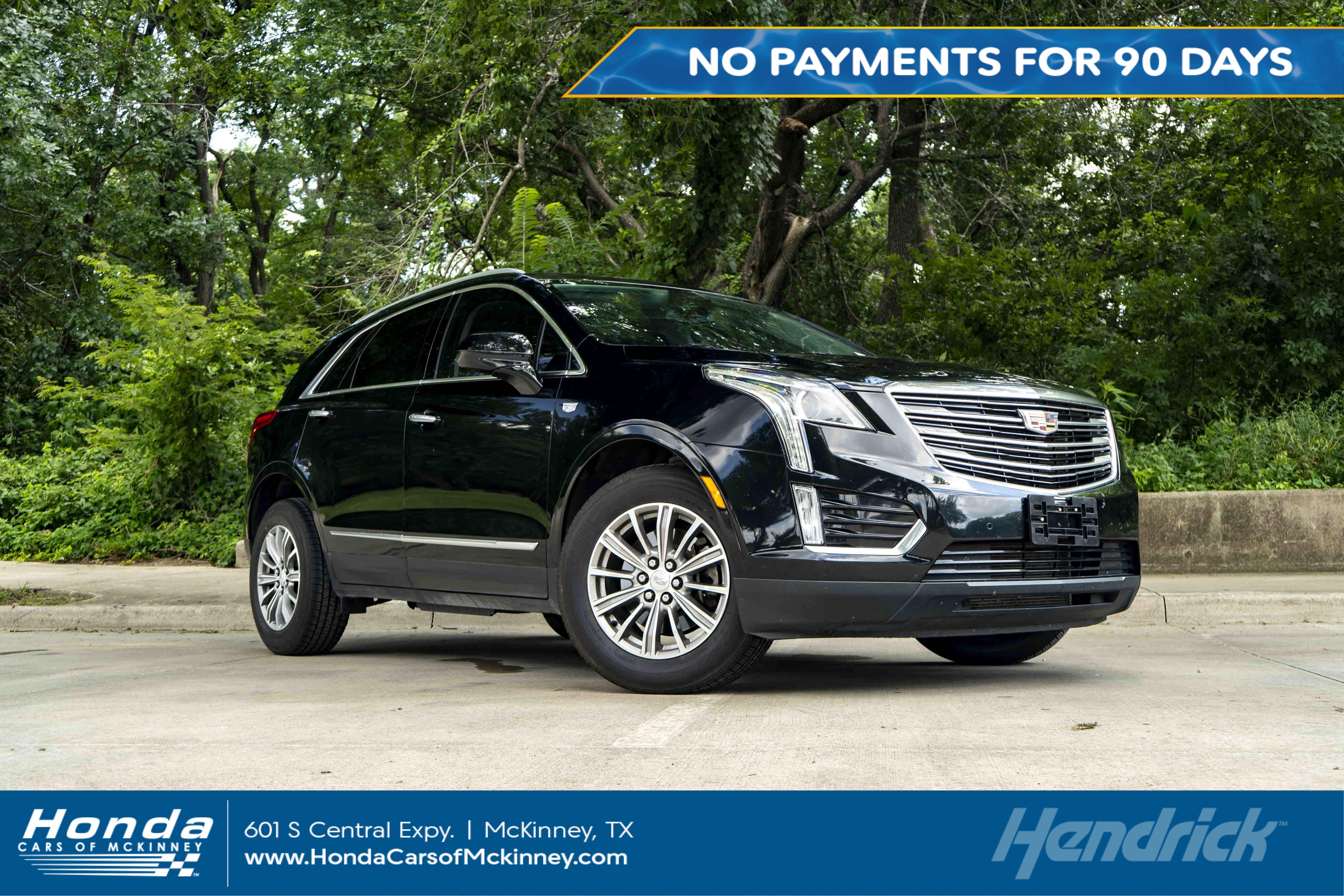 Used 2017 Cadillac XT5 Luxury w/ Driver Awareness Package FWD image 1
