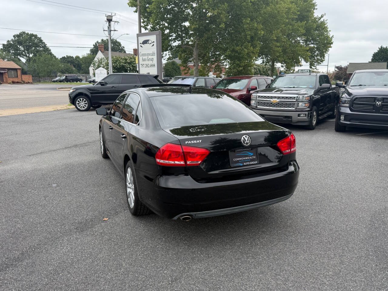 Used 2013 Volkswagen Passat 2.5 SE FWD image 8
