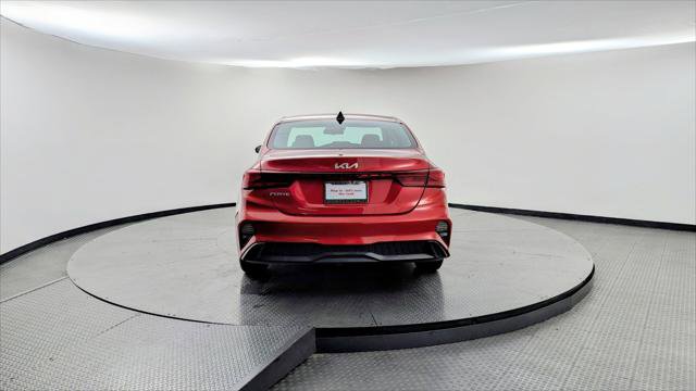 Used 2023 Kia Forte LXS image 6