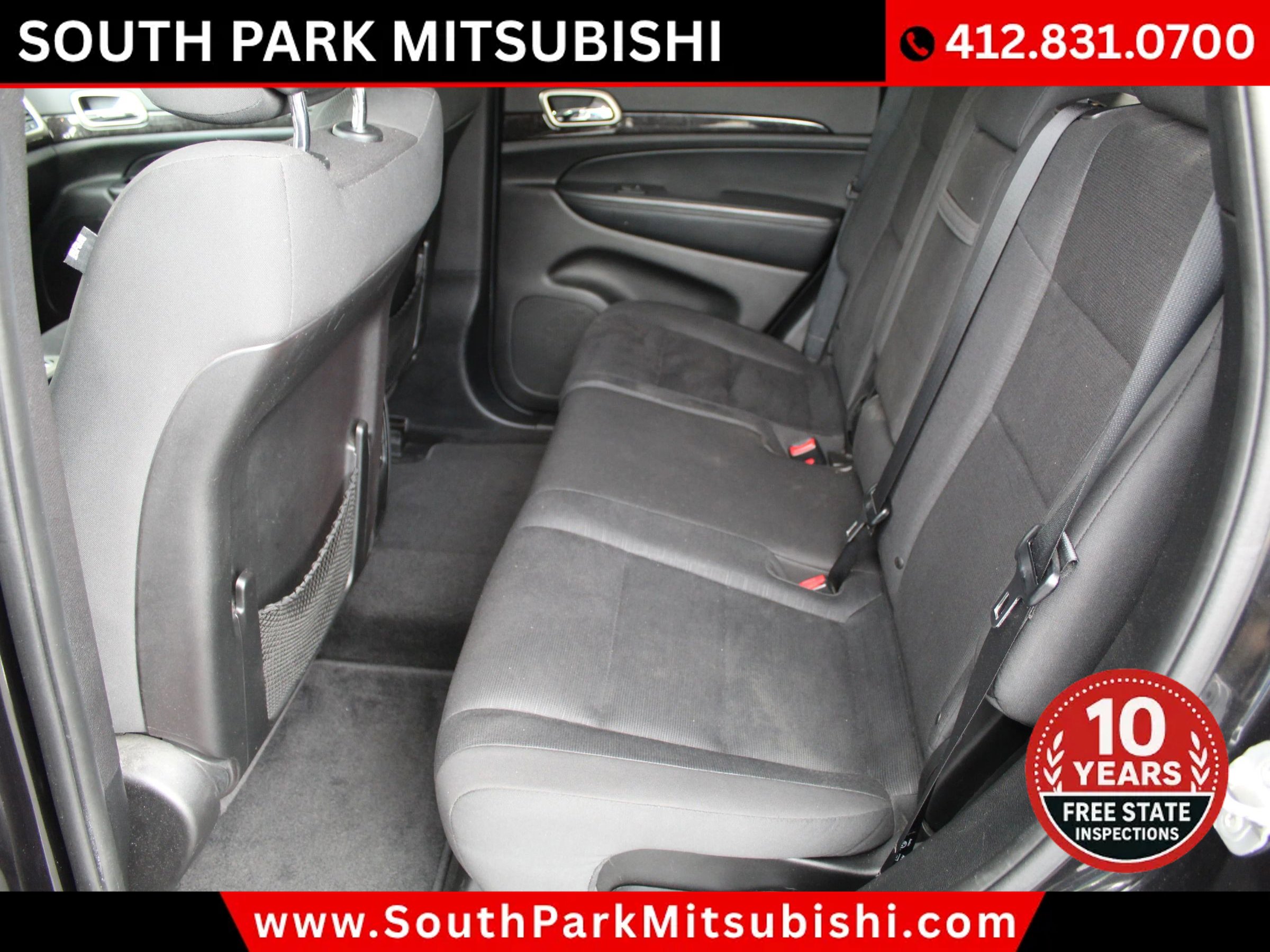 Used 2012 Jeep Grand Cherokee Laredo AWD/4WD image 16
