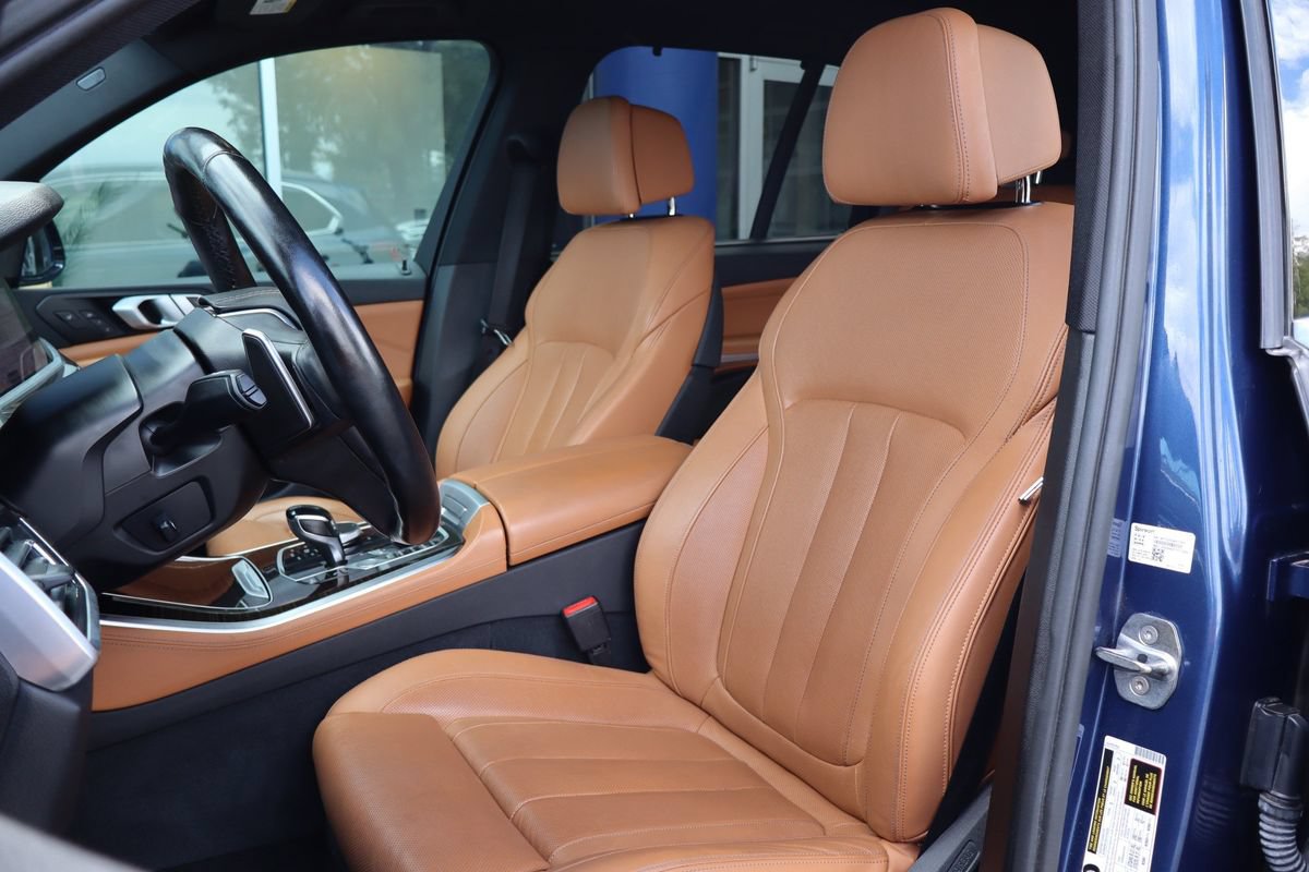 Used 2019 BMW X5 xDrive50i w/ Executive Package AWD/4WD image 10