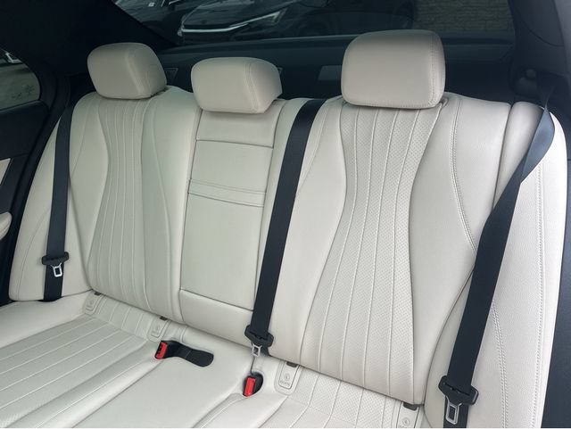 Used 2022 Mercedes-Benz E 350 Sedan image 39