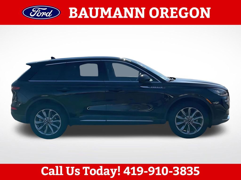 Used 2022 Lincoln Corsair AWD w/ Premium Package image 4