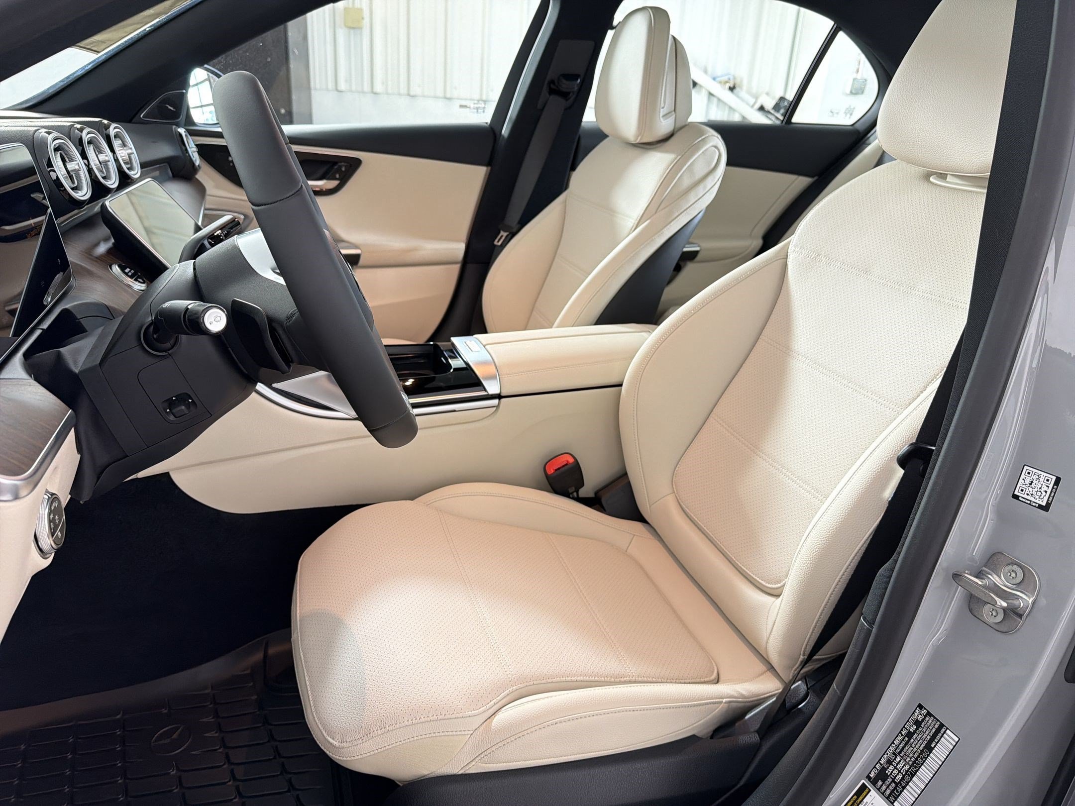 New 2026 Mercedes-Benz C 300 4MATIC Sedan image 5