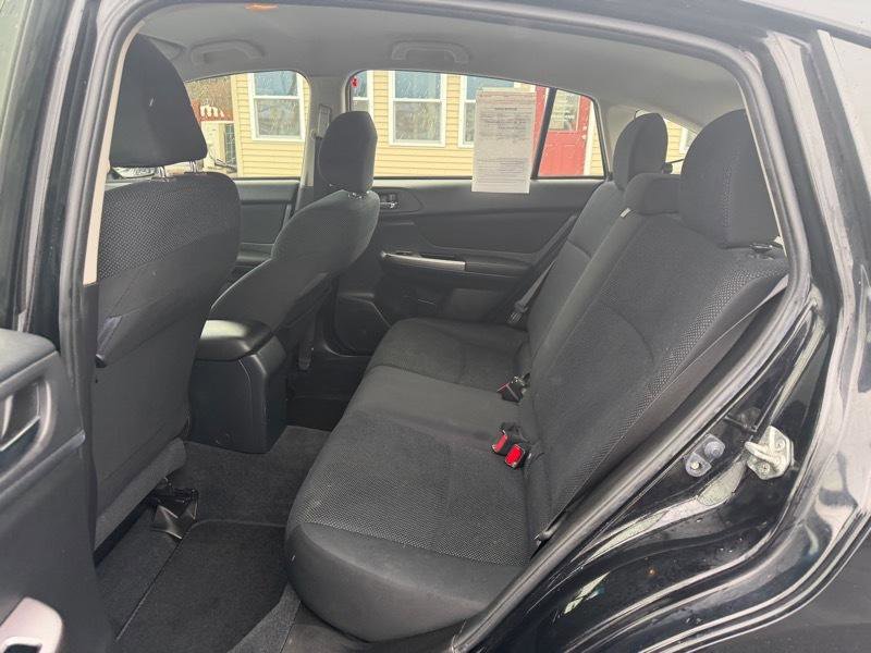 Used 2016 Subaru Impreza 2.0i Premium AWD/4WD image 4