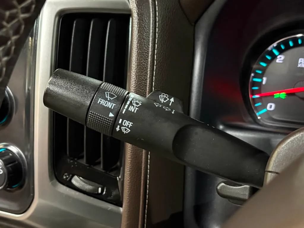 Used 2017 Chevrolet Silverado 1500 LTZ w/ Texas Edition AWD/4WD image 34