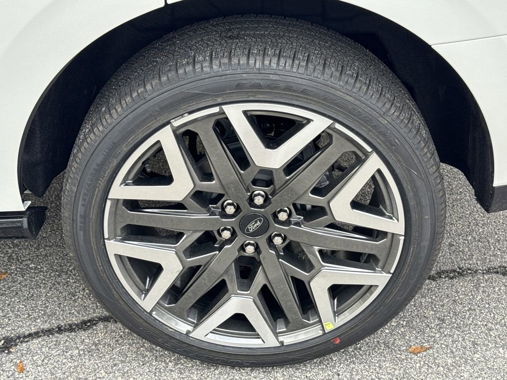 New 2026 Ford Expedition Platinum w/ Platinum Ultimate Package image 20