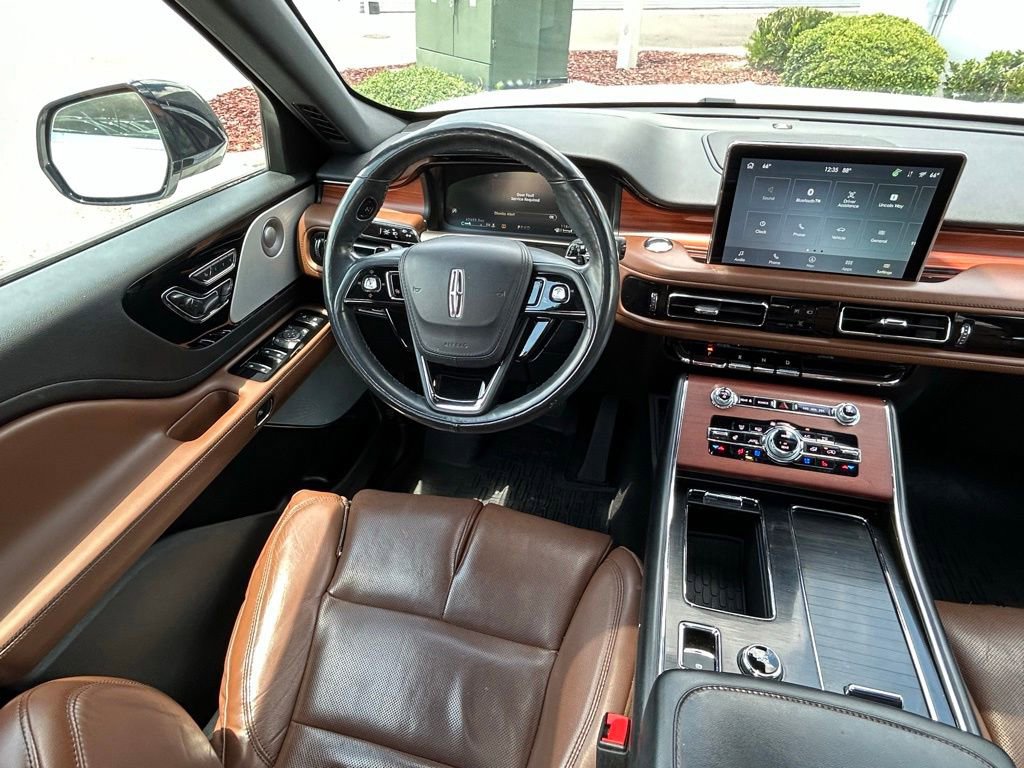 Used 2021 Lincoln Aviator Reserve w/ Equipment Group 202A AWD/4WD image 9