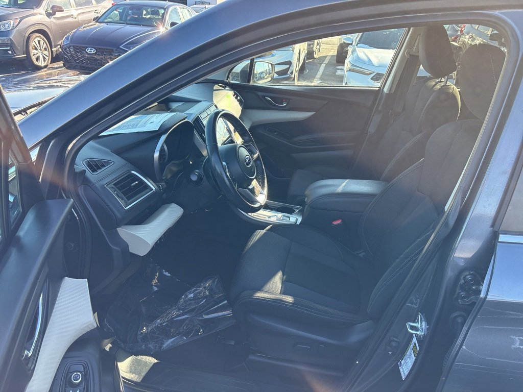 Certified 2022 Subaru Ascent Premium w/ Convenience Package image 9