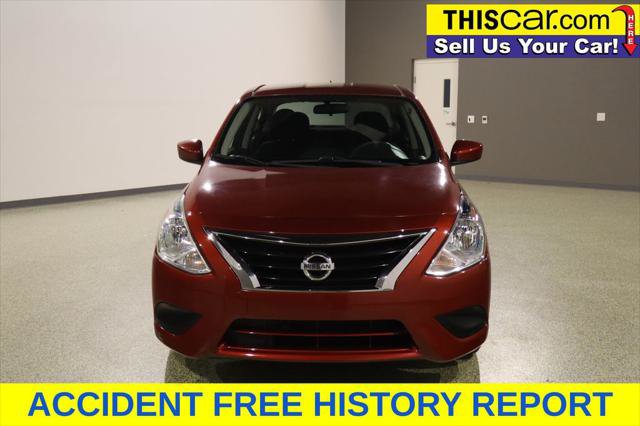 Used 2016 Nissan Versa SV FWD image 3
