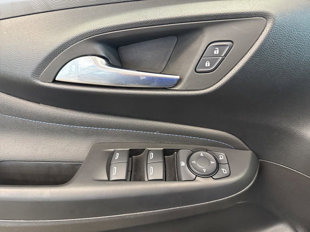 Certified 2025 Buick Envista Sport Touring FWD image 20