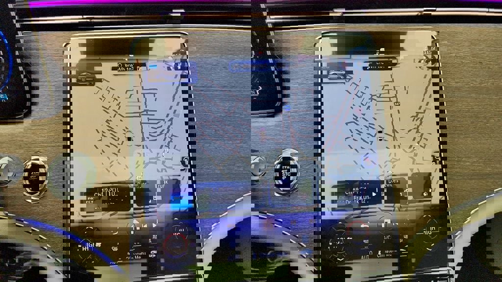 Used 2023 Mercedes-Benz EQS 450+ EQS 450+ Sedan with Active Amb image 17