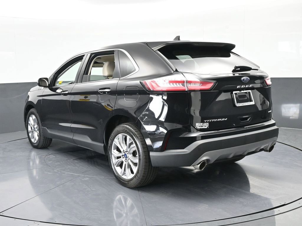 Used 2022 Ford Edge Titanium image 4