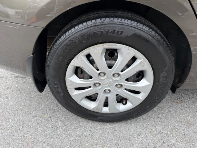 Used 2011 Kia Forte EX FWD image 13
