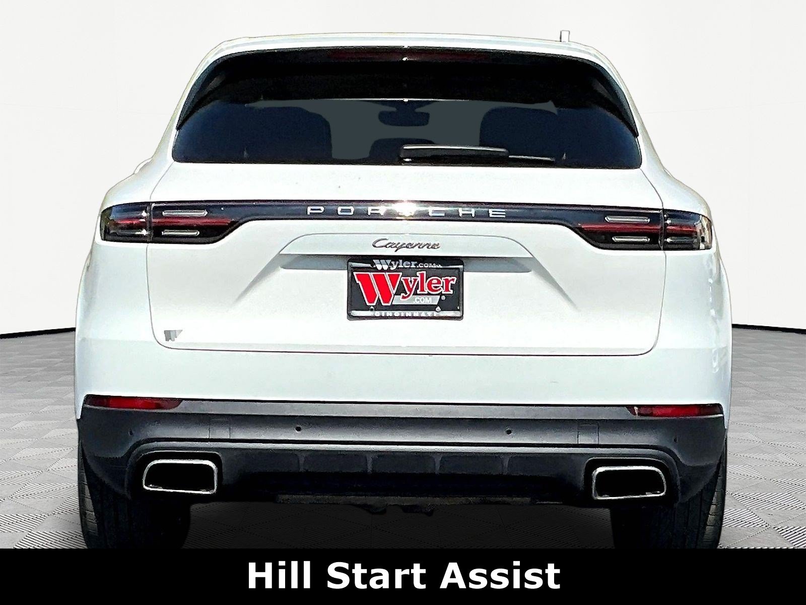 Used 2020 Porsche Cayenne AWD/4WD image 5