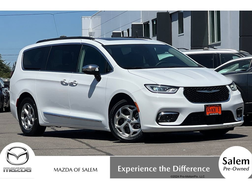 Used 2023 Chrysler Pacifica Limited