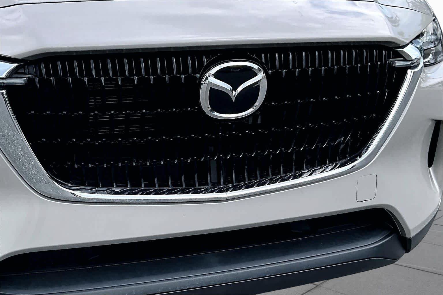 Used 2024 MAZDA CX-90 3.3 Turbo w/ Preferred Package AWD/4WD image 30