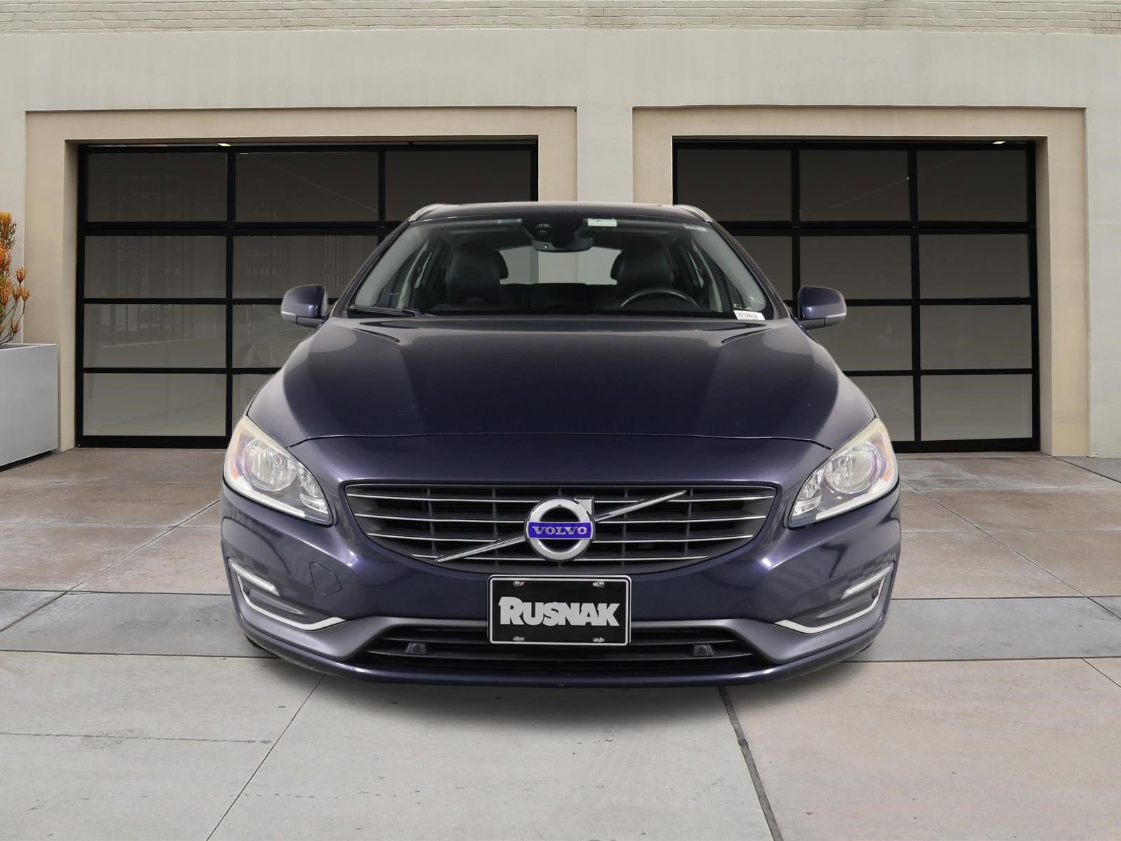 Used 2015 Volvo V60 T5 Premier w/ Convenience Package FWD image 6