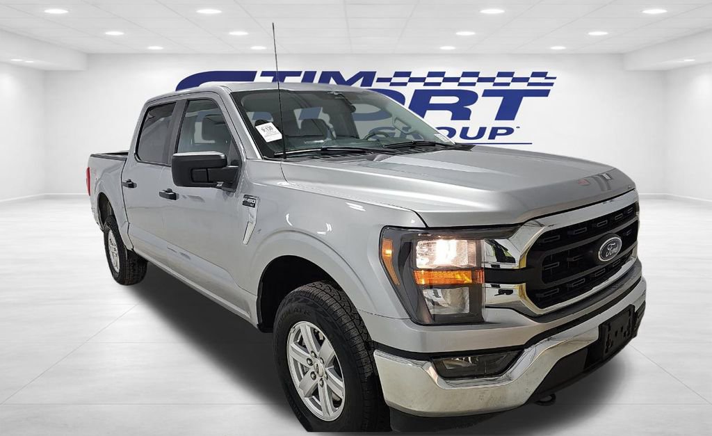 Used 2023 Ford F150 XLT image 3