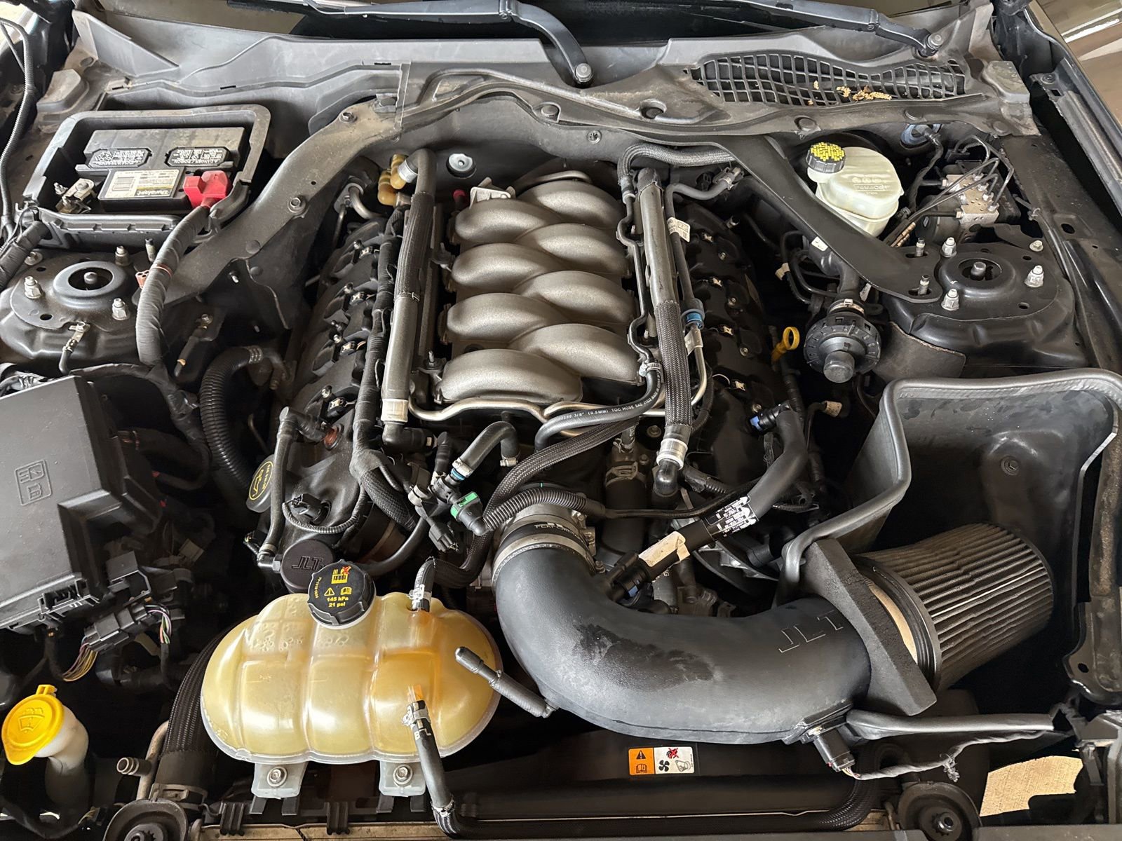 Used 2017 Ford Mustang GT Premium w/ GT Performance Package image 16