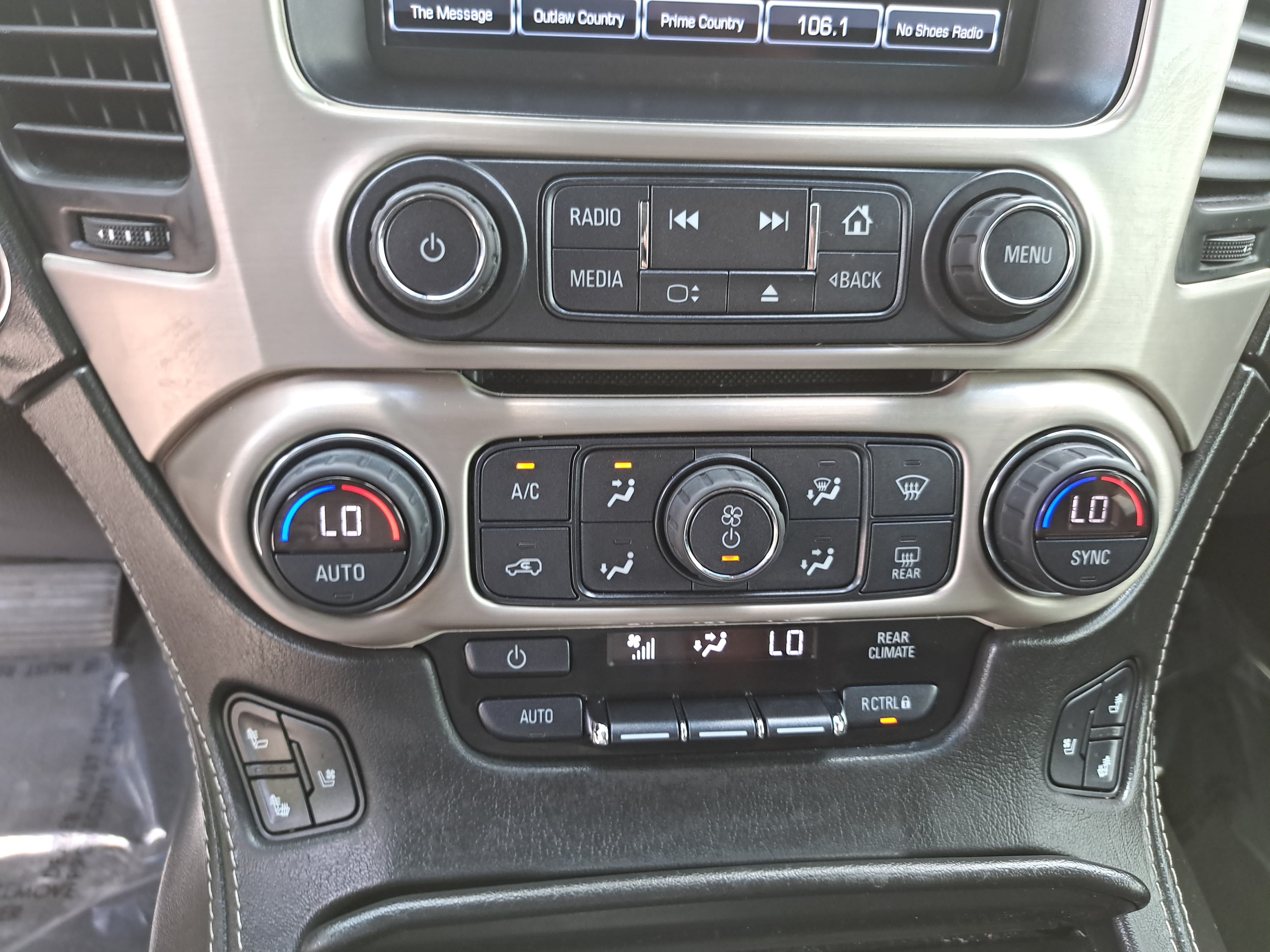 Used 2018 GMC Yukon Denali w/ Open Road Package AWD/4WD image 21