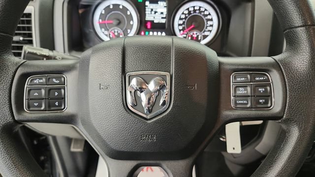 Used 2015 RAM 1500 Express w/ Black Ram 1500 Express Group AWD/4WD image 13