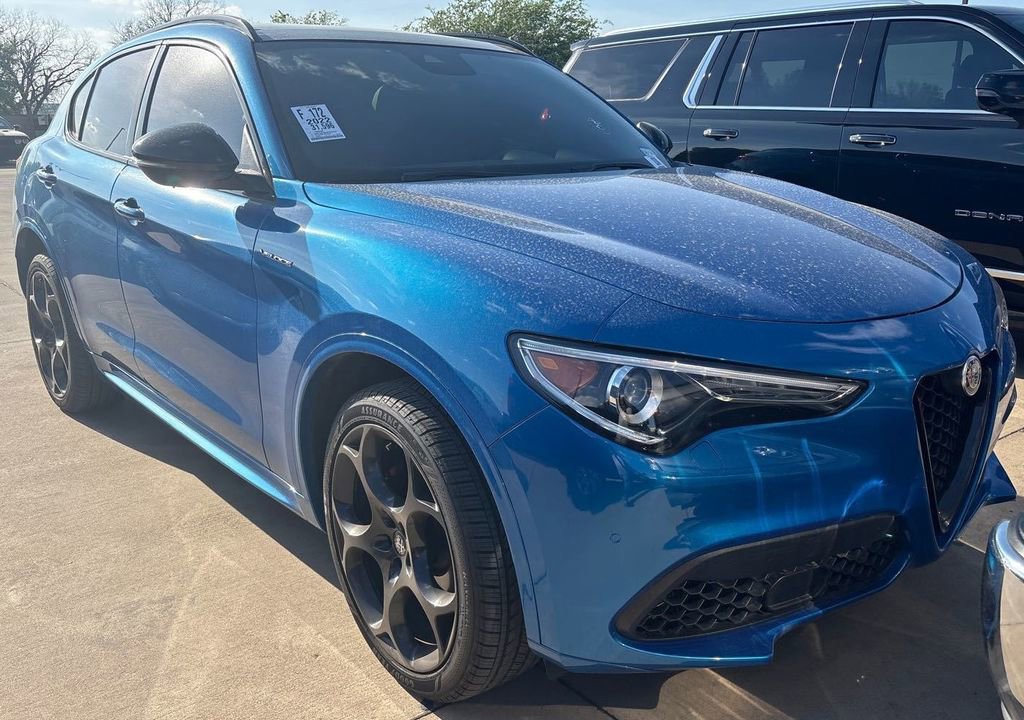 Used 2022 Alfa Romeo Stelvio Veloce