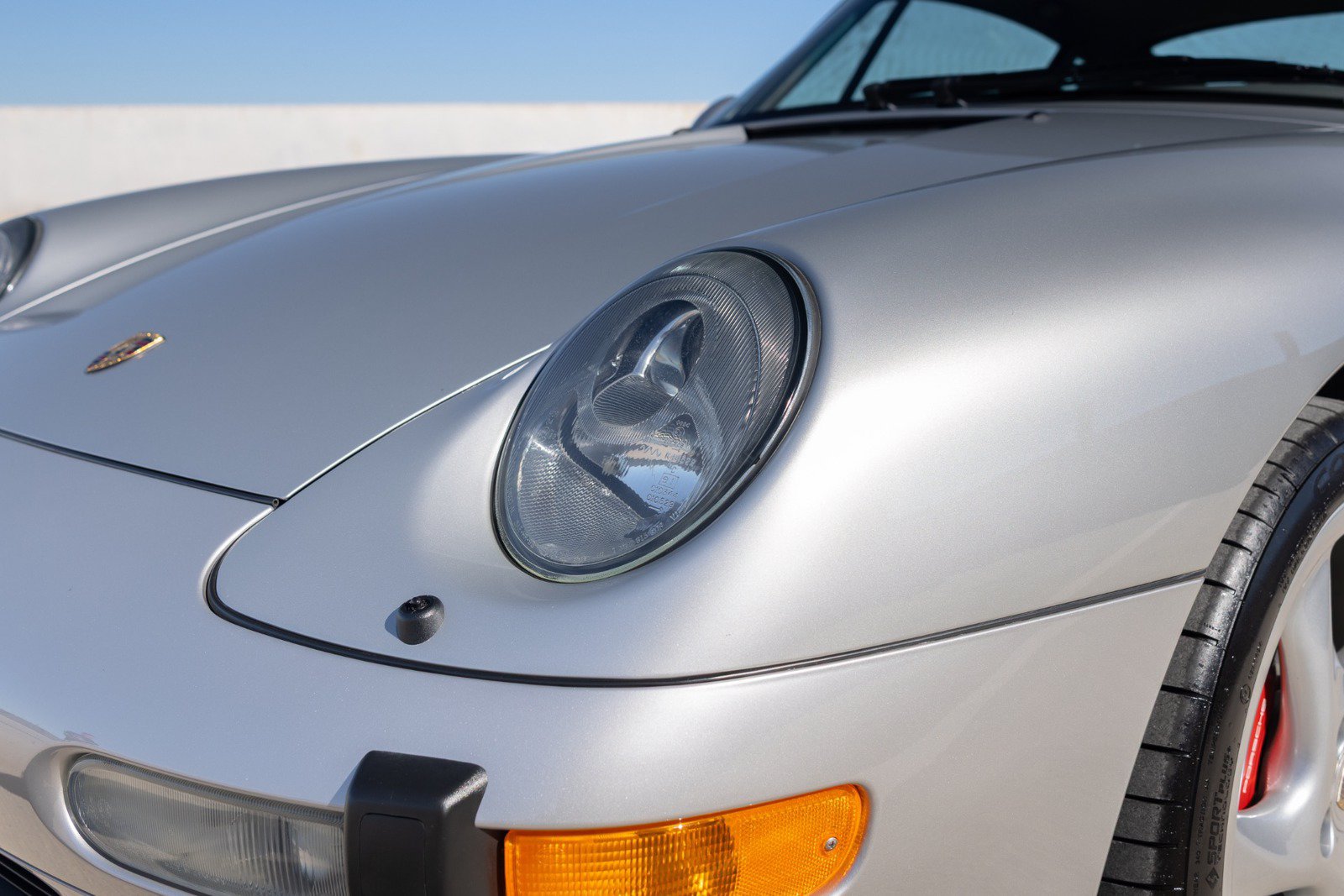 Used 1998 Porsche 911 Carrera S RWD image 27