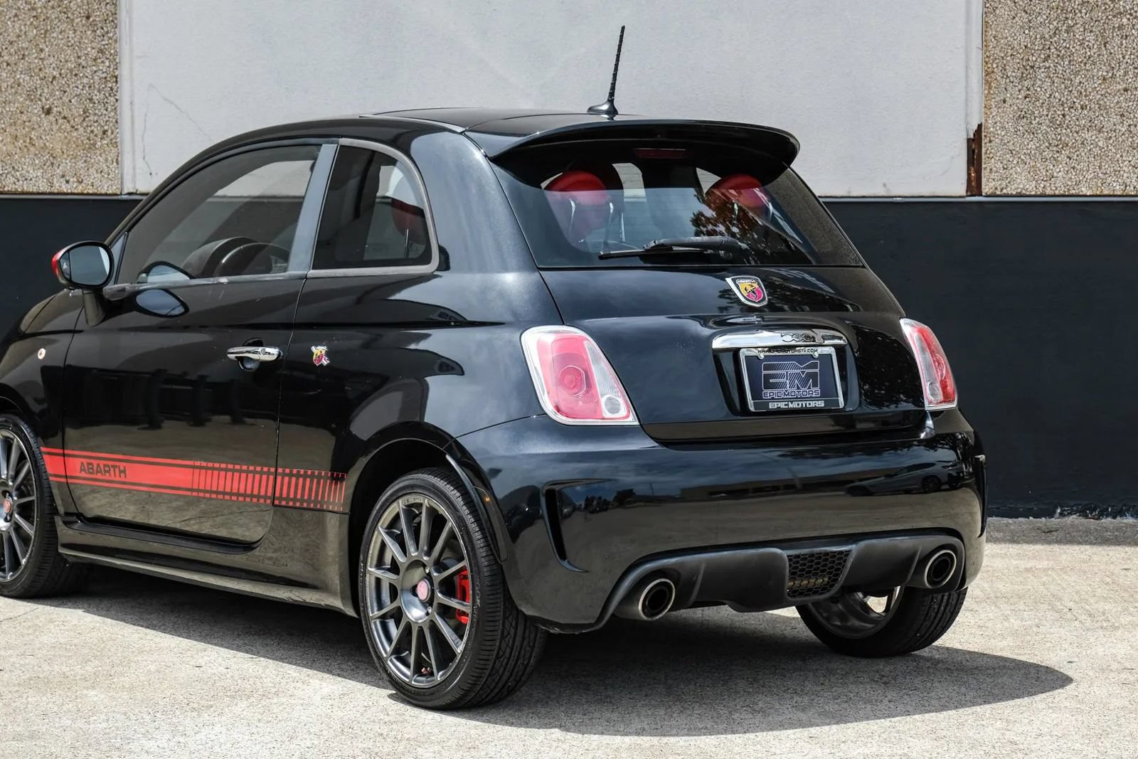 Used 2013 FIAT 500 Abarth w/ Comfort/Convenience Group FWD image 14