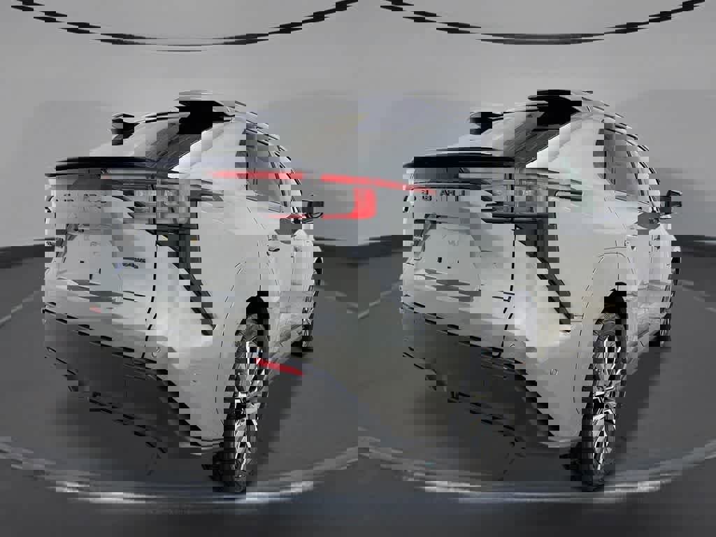 New 2026 Subaru Solterra image 5