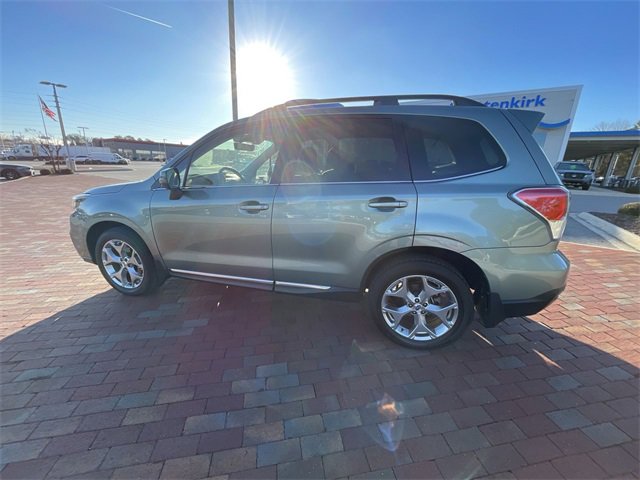 Used 2018 Subaru Forester 2.5i Touring w/ Popular Package #3B image 8