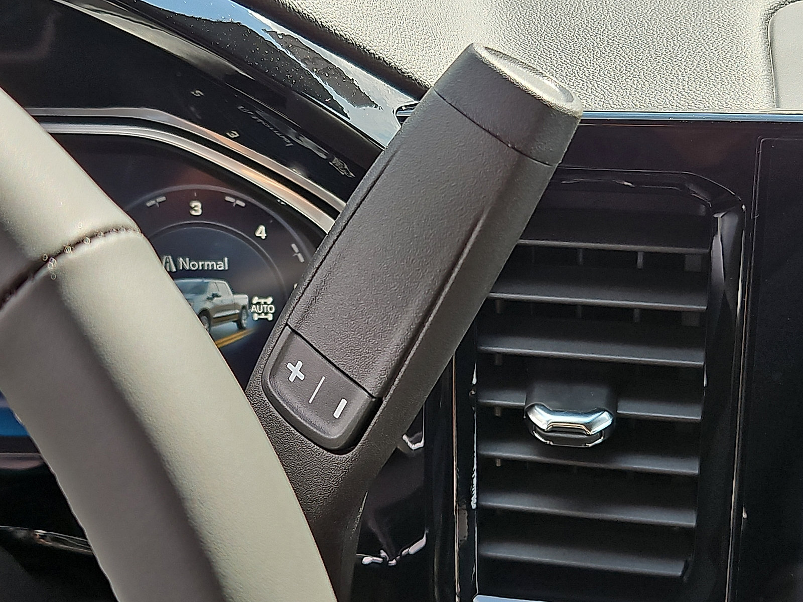 New 2026 Chevrolet Silverado 1500 LT image 7