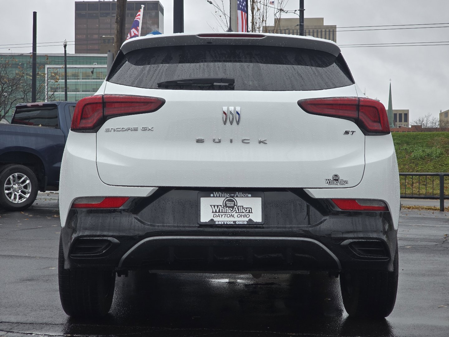 Used 2024 Buick Encore GX Sport Touring image 19