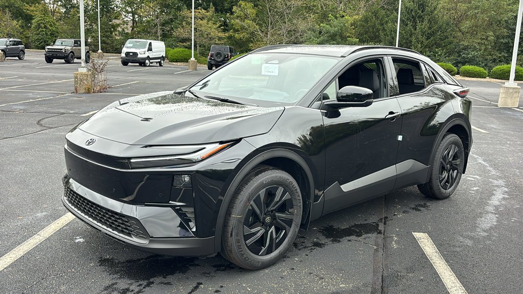 New 2026 Toyota C-HR AWD/4WD image 2