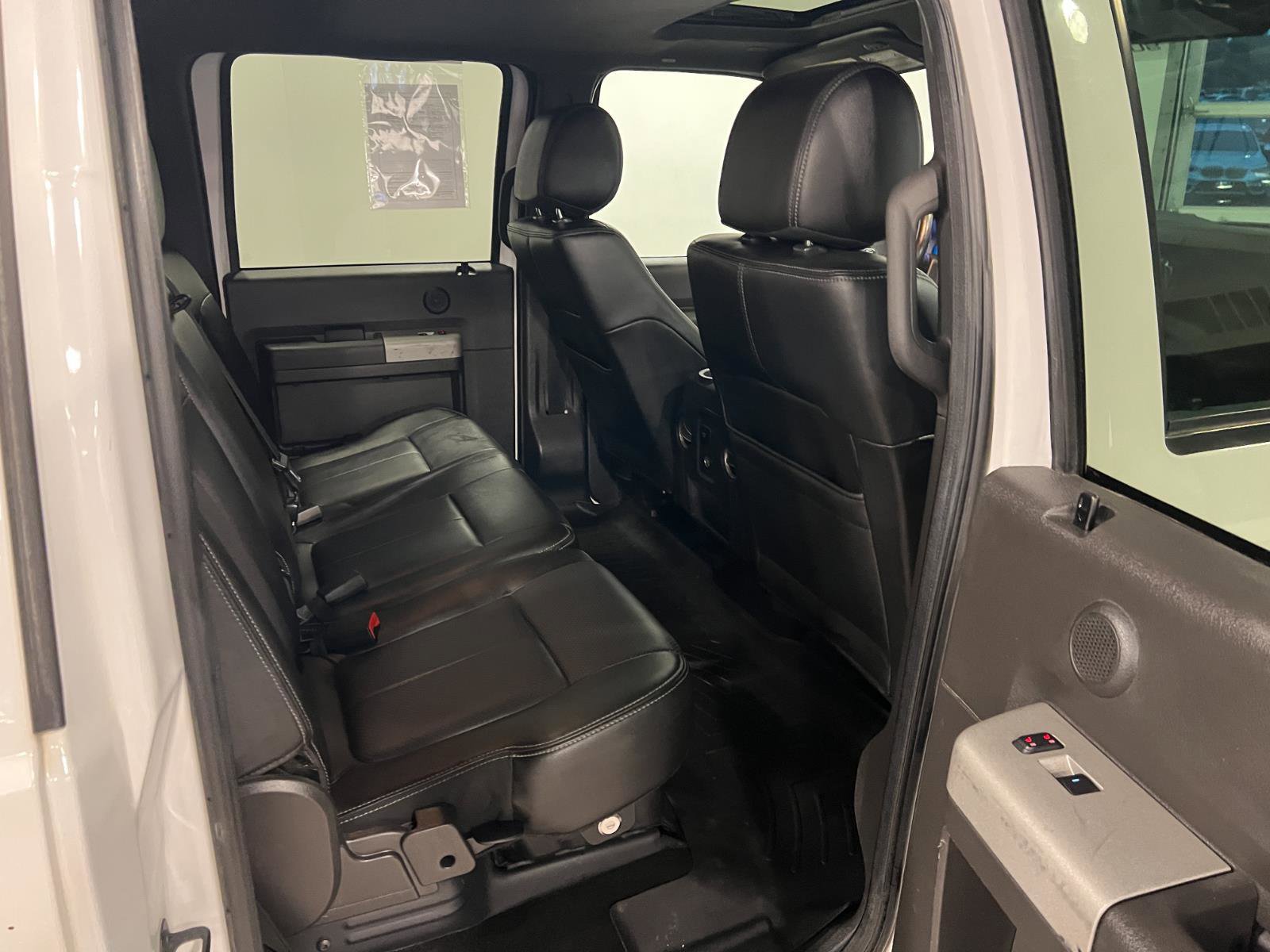 Used 2014 Ford F350 Lariat w/ Lariat Ultimate Package image 33